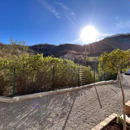 ヴィラ Private - Tenniscourt In The Moutains 19 Guests Villaitaly Eu カイロ・モンテノッテ