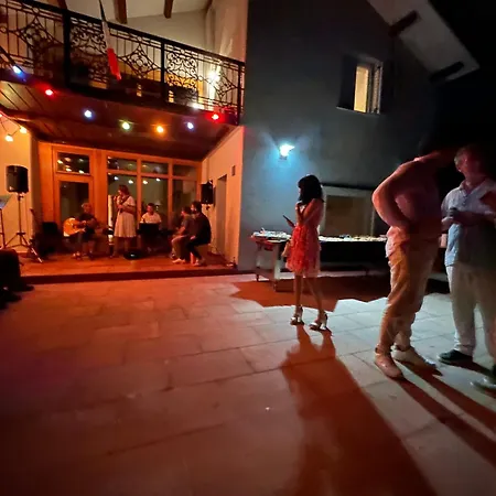 ヴィラ Private - Tenniscourt In The Moutains 19 Guests Villaitaly Eu カイロ・モンテノッテ